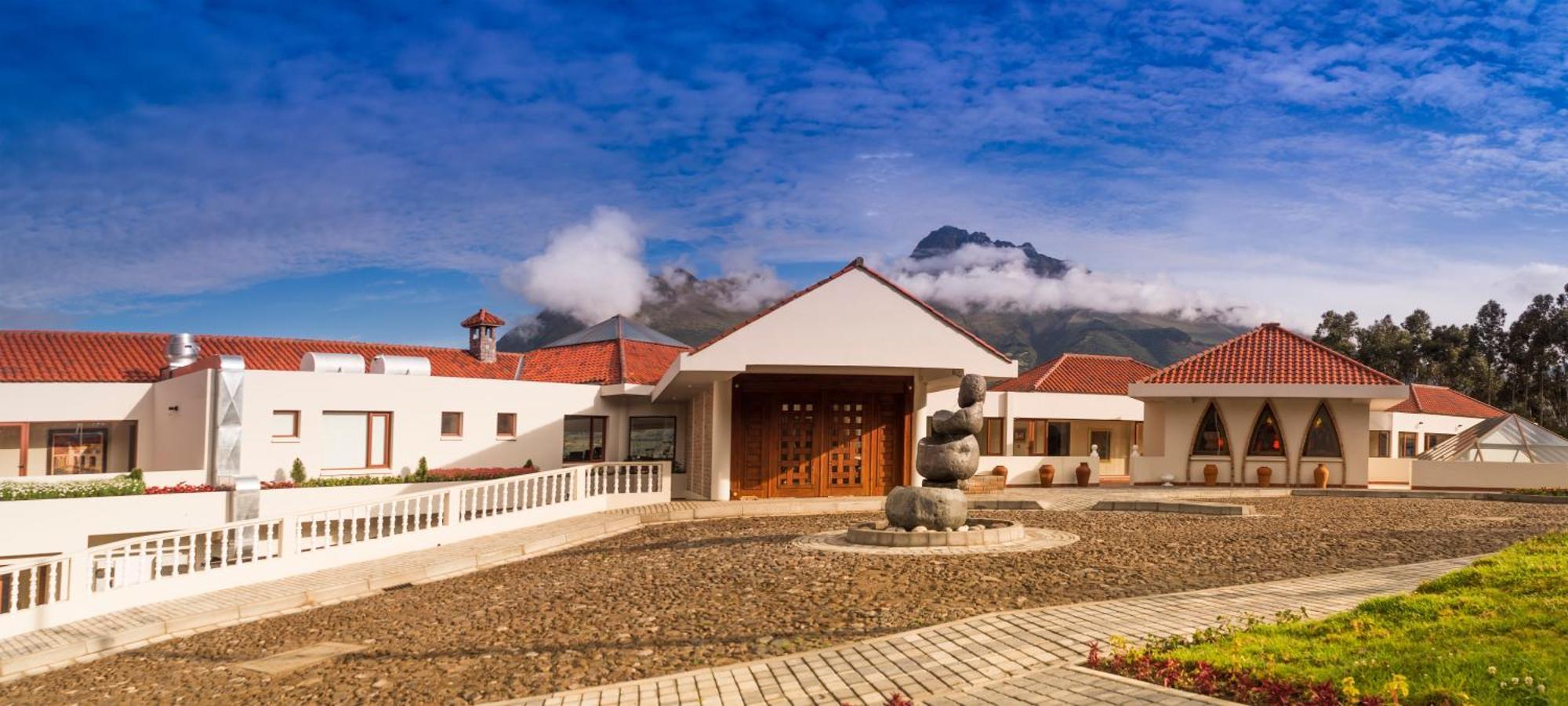 Hotel Medina Del Lago Otavalo Exterior foto